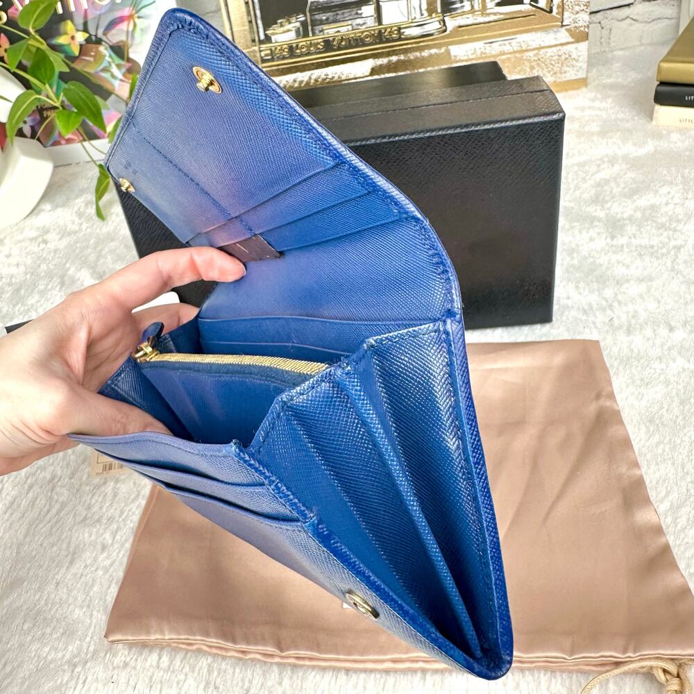 Prada Long Wallet Blue Saffiano Leather NICE Used with box Cute! - Picture 11 of 16